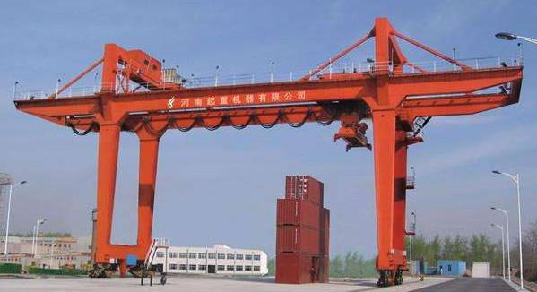 軌道式集裝箱龍門吊 軌道式集裝箱龍門吊